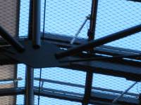   &raquo; Click to zoom ->