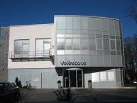   &raquo; Click to zoom ->